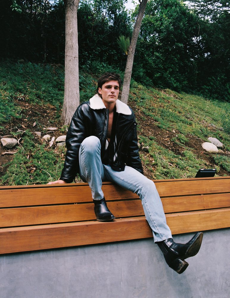 JacobElrd's tweet photo. For Odda Magazine (2020) https://t.co/HzNsgON6Ar