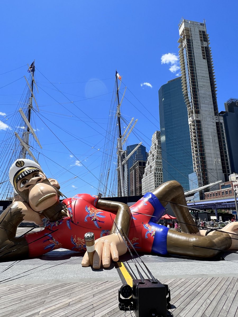 gm from NYC 🗽 <a href="/BoredApeYC/">Bored Ape Yacht Club 🍌</a> #NFTNYC #ApeFest2022