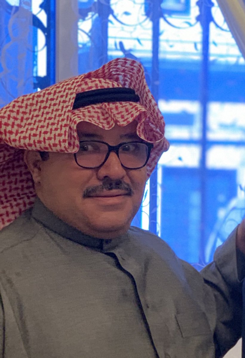 Fatmah1B's tweet photo. دُمت عزِّي وعزتِي وعُزوتِي دُمت سَندِي ومَسندي دُمتَ أَماني ومأْمَني ، طَابَ بِكَ العمر يَاسَيِّدَ الرِّجَال وسيدي وطِبْتَ لِي عُمراً يَا أَبِي 💙.
#يوم_الاب_العالمي https://t.co/Qn7Qd6ZhZ4