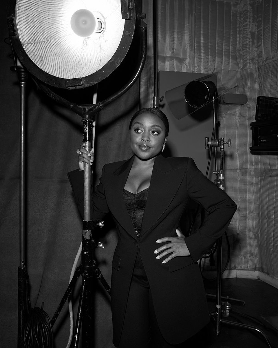 PopCrave's tweet photo. Quinta Brunson stuns for Variety’s Actors on Actors. https://t.co/in7ZgtRvQQ