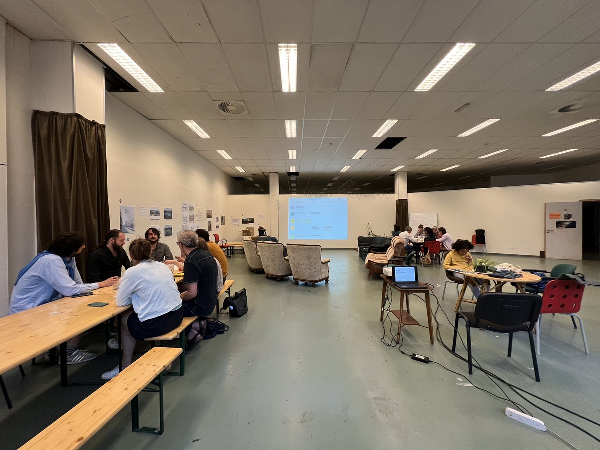 Today we are welcoming <a href="/HeroesforZero/">Heroes for Zero - Brussels</a> for their general assembly. They are active citizens organizing for safe roads for everyone.