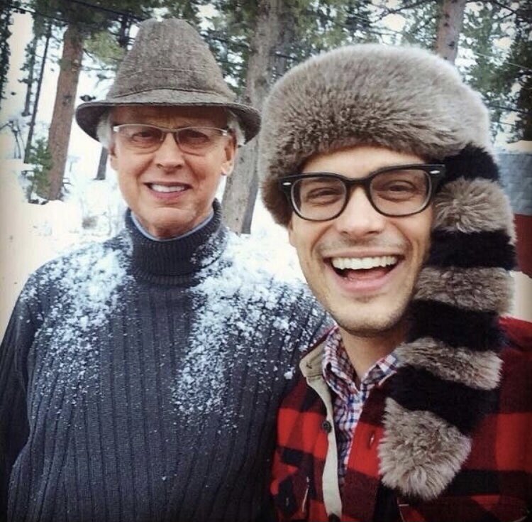 RumpleButtercu9's tweet photo. Happy Father’s Day to @GUBLERNATION’s dad and all the fabulous fathers in this world💜💙💜 thanks for all you do that makes a massive a difference in our lives🙃

Dad you may not be around anymore but you’ll always be in my heart💙
(ctto) https://t.co/uDUHjMg0wj