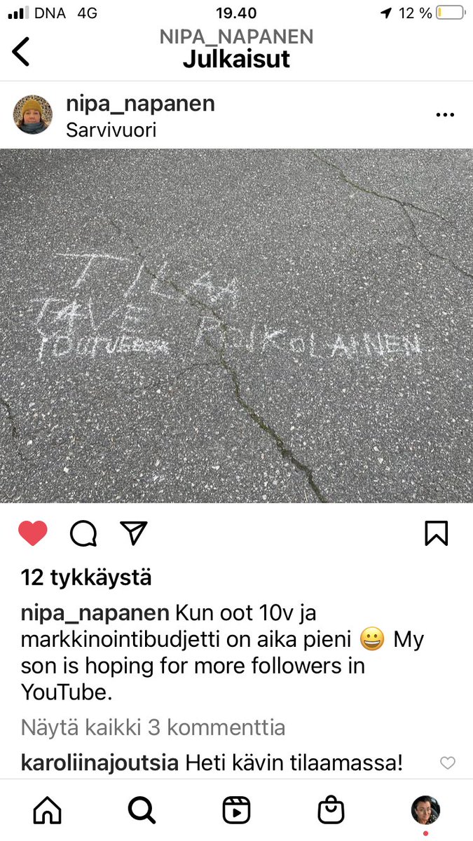 Eiköhän laiteta kaverit pienelle miehelle kunnon tilaajamäärä Youtubeen?! Tilaa Tave Poikolainen. Ks. Kuva