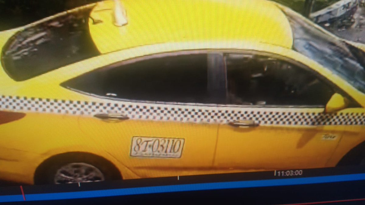Chegala's tweet photo. Tristeza mi Panamá. Comparto imágenes de taxista q le acaba d robar a mi primita toda su ropa. Venía del interior,agarró taxi en la terminal y al bajarse el tipo no le abrió el maletero y salió huyendo con la maleta.Por favor difundir @ProtegeryServir @AlvaroAlvaradoC @tvnpanama https://t.co/GMy1bnZIYO