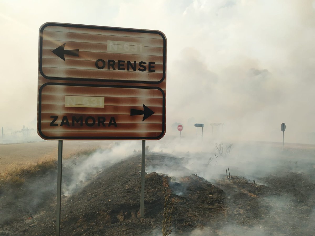 Este cartel define perfectamente la #EspanaVaciada