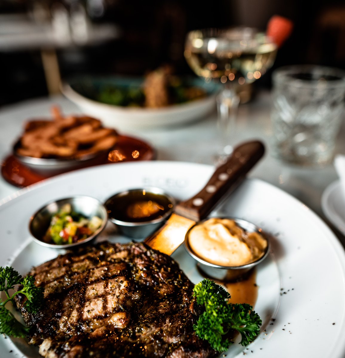 stanfordsoswego's tweet photo. Happy Father's Day! 

Treat Dad to a delicious celebratory dinner at Stanford's. https://t.co/HPFEvwNBfB