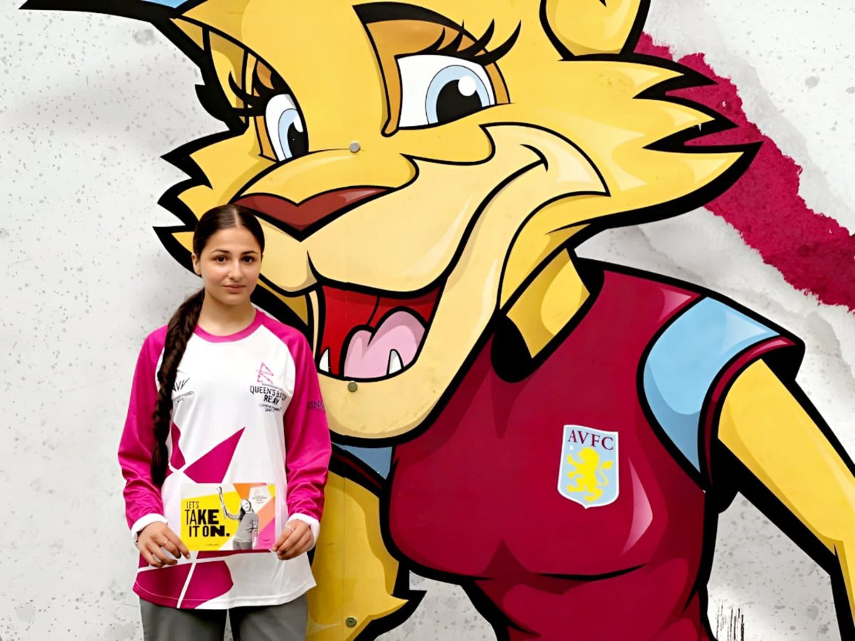 01Khattak's tweet photo. BYSA youth representative Saira is a Queens baton bearer relay at Birmingham commonwealth game 2022 congratulations #bysa_fa https://t.co/uZeD88oOVV