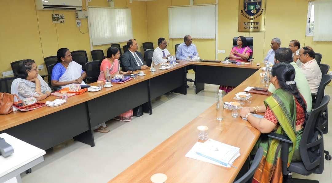 KCGtechnology's tweet photo. We are proud to announce that the Hindustan Group of Institutions has signed a MoU with NITTTR Chennai.
@nitttr_chennai
#KCGCollege #kcgconnect #hindustangroupofinstitutions #hiet #mou #memorandumofunderstanding #nitttr #nitttrchennai #Hits #HITS https://t.co/gWnjbmMwh7