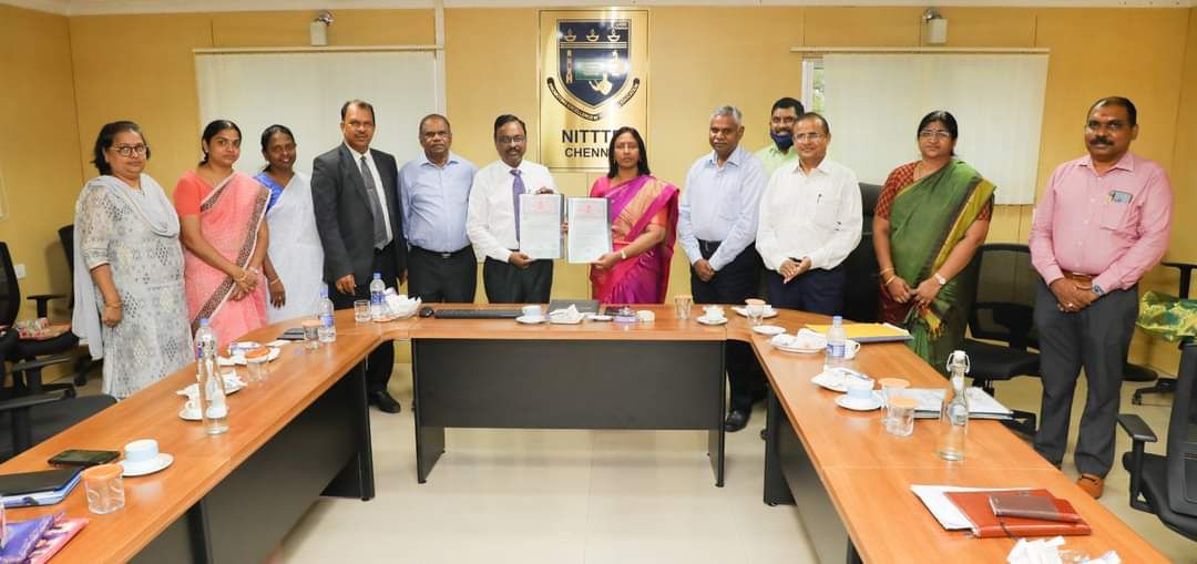 KCGtechnology's tweet photo. We are proud to announce that the Hindustan Group of Institutions has signed a MoU with NITTTR Chennai.
@nitttr_chennai
#KCGCollege #kcgconnect #hindustangroupofinstitutions #hiet #mou #memorandumofunderstanding #nitttr #nitttrchennai #Hits #HITS https://t.co/gWnjbmMwh7