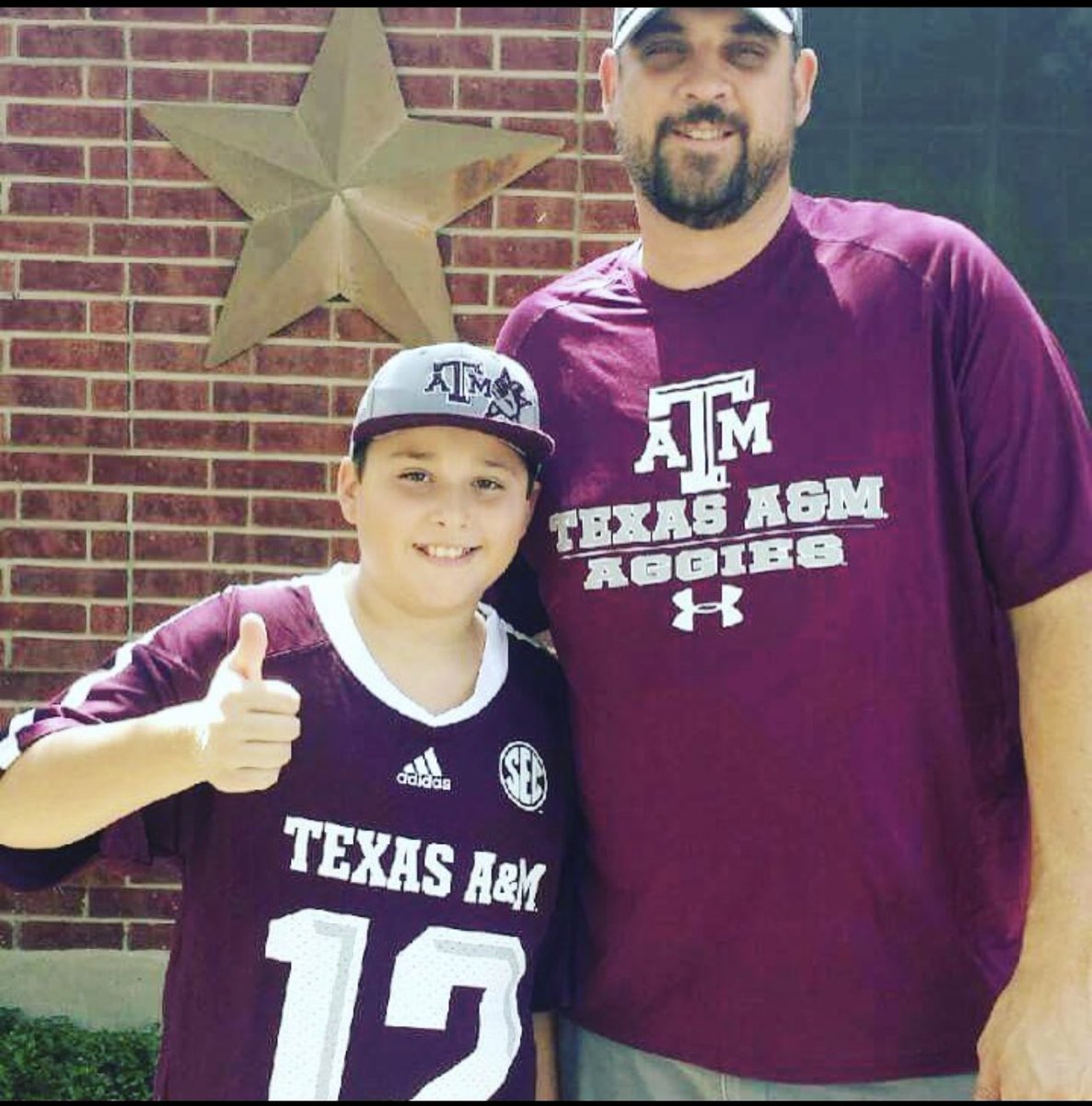 DylanBrought63's tweet photo. Happy Father’s Day dad! I wouldn’t be the person I am today without you. https://t.co/aTstiCRPXI