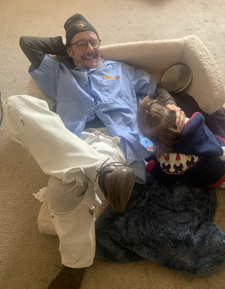 mrscannabliss's tweet photo. My dad is the coolest person I know ~ happy Father’s Day to him and my step dad who has been in my life as if he were blood too. Happy Father’s Day to you dads in #periland/#twitterland https://t.co/CKLalCsaKy