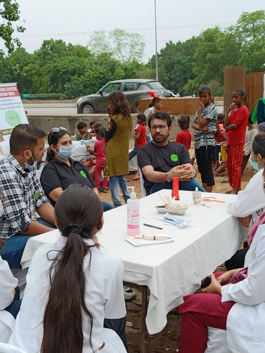 HasnaaNGO's tweet photo. One to One interaction - that's what we all need. 

Soul Beats for #RuralIndia. 

Summer Internship for Underprivileged section of the society at Prem nagar Slums, Faridabad 

#RuralDentist #Faridabad
#5रुपये5कल्याण #5Rupaye5Kalyan
Donate &amp; Support 
UPI Id - hasnaa@sbi https://t.co/kTL9UKtrZK