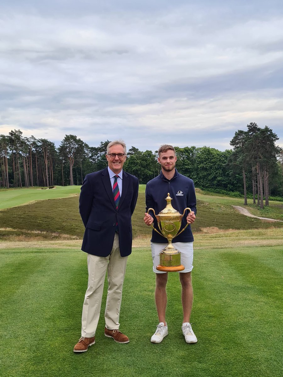 TheBerkshireGC's tweet photo. Congratulations @alexjames1362 on winning this year’s Berkshire Trophy🏆 https://t.co/eFvPsxG1dw