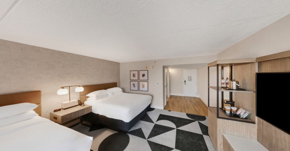 Come stay with us in our newly renovated guest rooms! Kick your feet up, relax, and stay awhile 😊