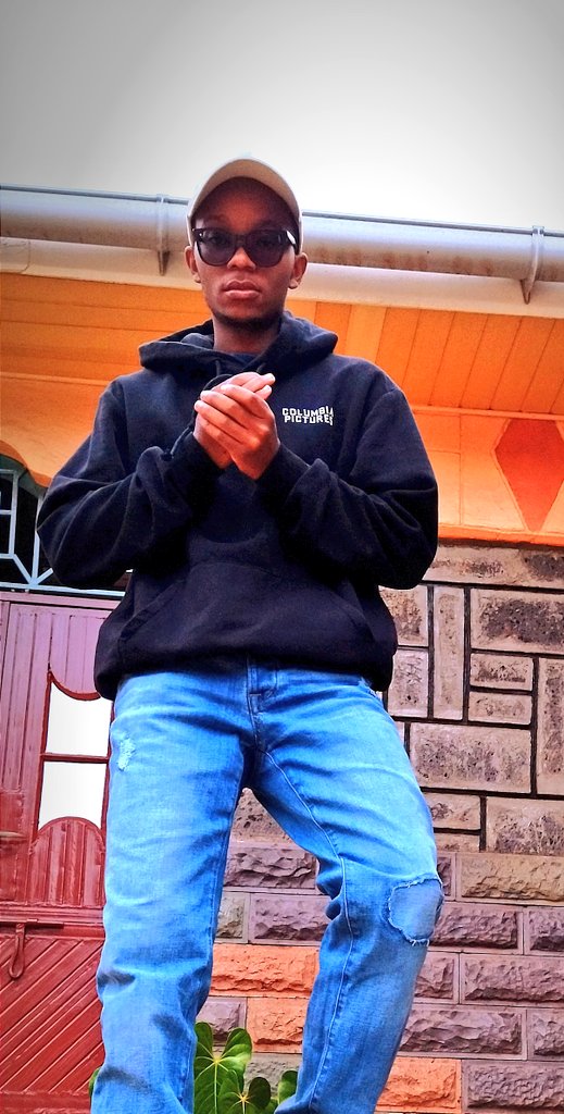 gatotoadrian's tweet image. How needs him🤔??