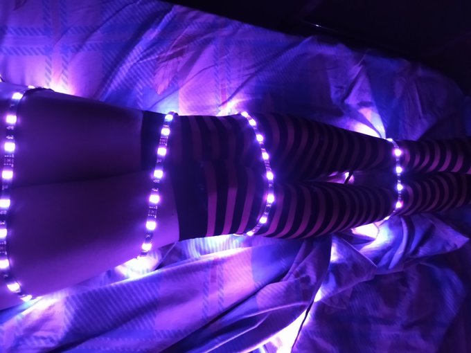 Wrapped for you...
#Femboy #LGBTQ #Cute #Horny #Lewd #Hot #Thighs #Legs https://t.co/xDjukJxINC
