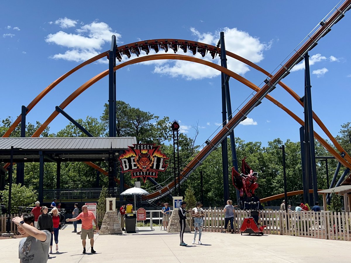 CoasterManiac's tweet photo. Got my first rides today on Jersey Devil Coaster at Six Flags Great Adventure. An awesome fun coaster that I could stay on all day long. Very light crowd and was able to get four walk on rides in a row. 😀🎢 https://t.co/5b153CbCRm