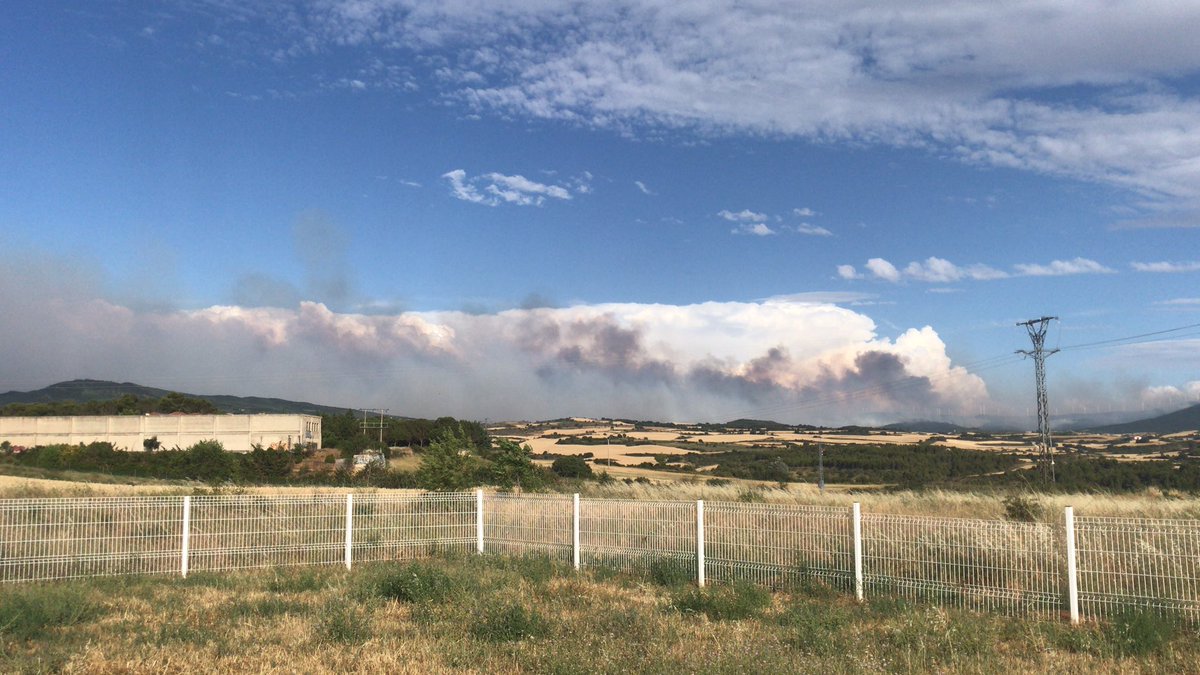 bisnis3d's tweet photo. 19:15h desde Barásoain #IFValdorba https://t.co/9Gb0JXbG2z