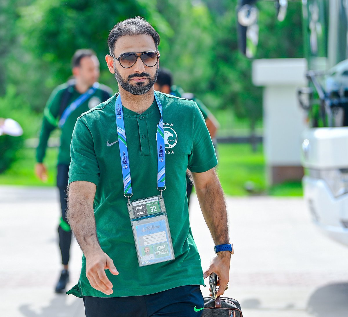 4_3li's tweet photo. الف الف مبروك البطوله والبطوله تستاهلكم وتنصفكم 🇸🇦♥️👑

افضل مدربين سعوديين تدربت تحت يدهم قمه بكل شي 🤲🏻🙏🏻♥️

ربي يسعدكم وويوفقكم وهذي البدايه الذهب مايليق الا فيكم 🤲🏻♥️

مليار مبروووووووووووك  ع البطوله تسيد بكل جوانب البطوله ومبروك للاعبين والاجهزه الاداريه والفنيه يد وحده ♥️ https://t.co/uwXPAKGFD6