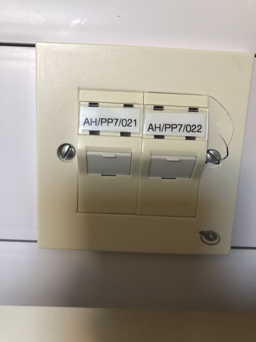 marktimmins's tweet photo. 18 #ElectricalSockets, 10 #DataPoints and 3 #TelephonePoints and a well designed #NorwegianLight in my single occupancy room on the #HospitalWard and I am using #WiFi #Futureproofing https://t.co/N7rWzN6U5D