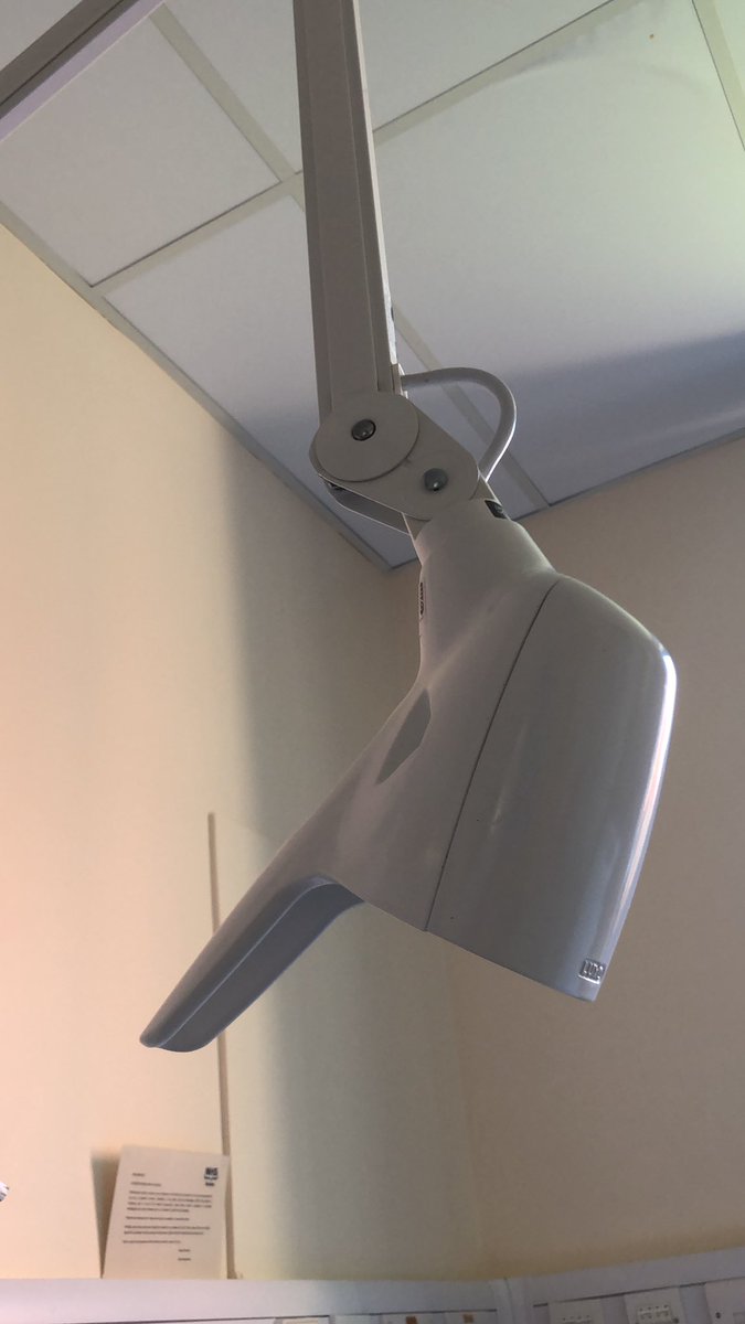 marktimmins's tweet photo. 18 #ElectricalSockets, 10 #DataPoints and 3 #TelephonePoints and a well designed #NorwegianLight in my single occupancy room on the #HospitalWard and I am using #WiFi #Futureproofing https://t.co/N7rWzN6U5D