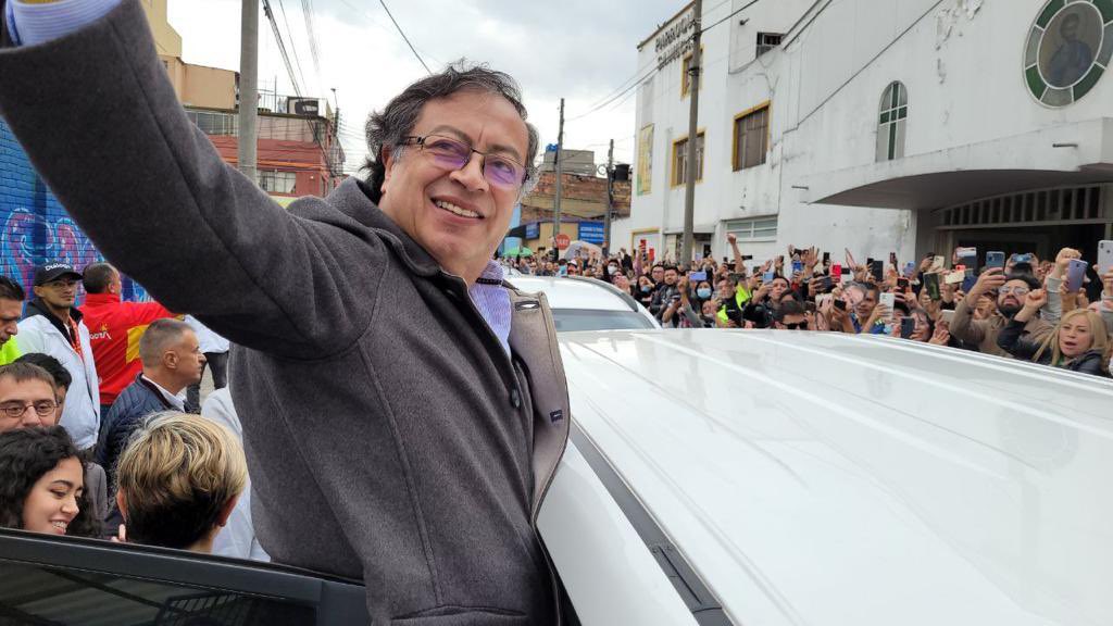 IvanCepedaCast's tweet photo. El cambio histórico se avecina: https://t.co/KLPd7k2jIK
