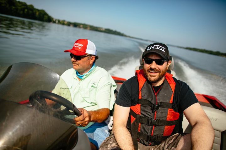 ChrisYoungMusic's tweet image. Shoutout to the best dad ever! Love you old man! #fathersday