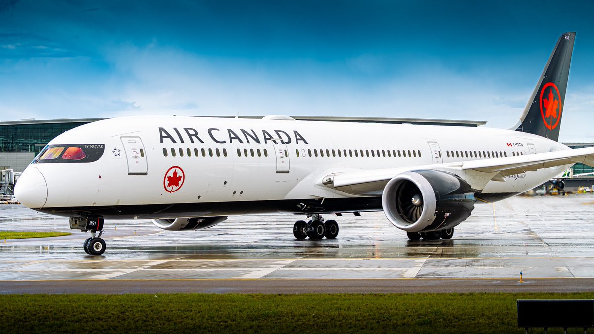 TyNovakAviation's tweet photo. #ACA219, an @AirCanada @Boeing 787-9 taxiing out to 35L for a departure from @FlyYYC to @yvrairport. https://t.co/QFU2loSIQY