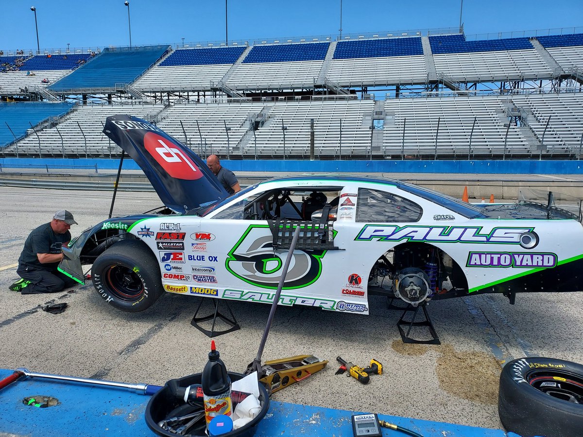 That @JohnnySauter pole winning speed was inspired by the Jim Sauter luck for this Father's Day 100 at the Milwaukee Mile
@MidwestTour #ARCAMT