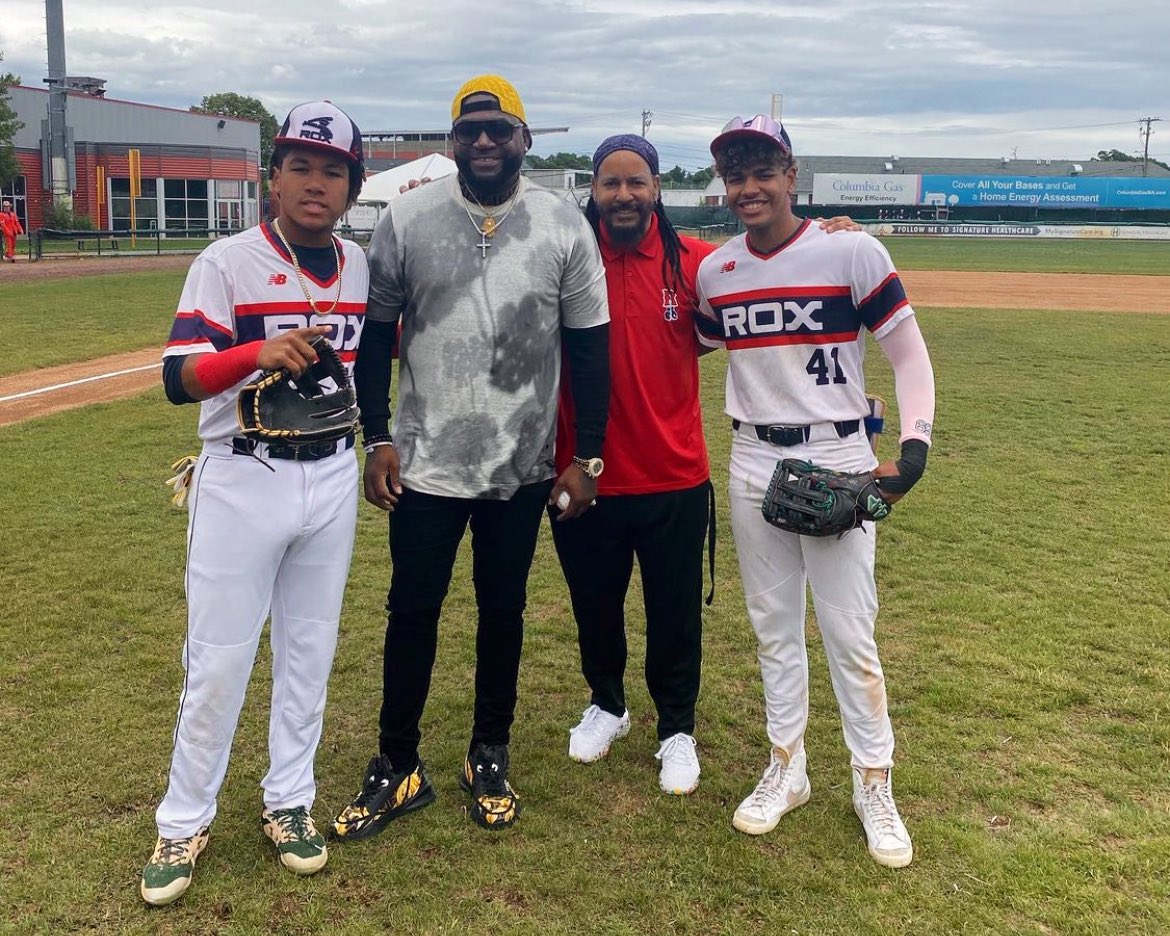 BostonStrong_34's tweet photo. D’Angelo Ortiz, David Ortiz, Manny Ramirez and Manny Ramirez Jr.

📸 Manny Ramirez https://t.co/RnTMPV8xZS