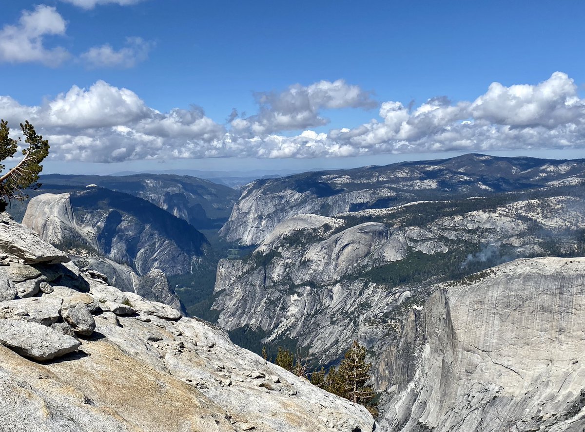YosemiteFire's tweet photo. The 19 acre Snow fire now has #fireline all around it! Firefighters have created a #fuelbreak by scrapping, digging, or cutting vegetation to mineral soil in hopes of stopping/slowing the fire spread. #yosemitefire #fireyear2022 https://t.co/WyoXHazurF