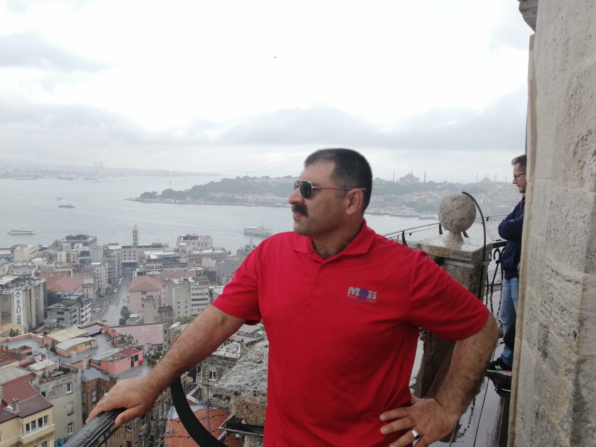 Is4Mian's tweet photo. @TurkeyUrdu View from the top of Galata Tower. https://t.co/bxfxBbXNaF
