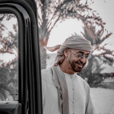 iozaabi's tweet photo. #NewProfilePic https://t.co/XL8HnhjAtV