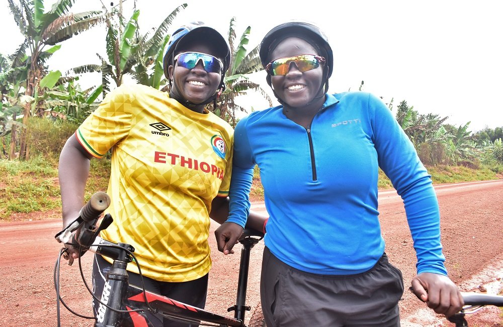 AminahBabirye's tweet photo. I think I'm in love ❤.... with the Nakawuka-Katende Route. Thanks to my awesome sister and riding partner  @AishaNakato8 . 
Sadly Safari 🚲 has some mechanical issues and will need to rest her 😪 as I look for the spare parts( and money 🤔😀) #NeverStopPedalling https://t.co/uxNEVNRBWt