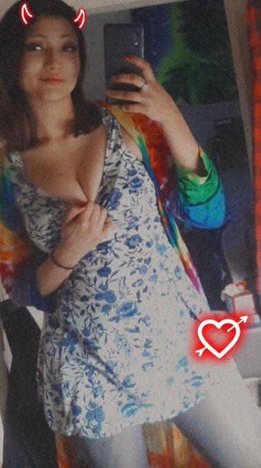 Outfit of the day Question is: Am I wearing underwear today and if so what kind? #sellingcontent https://t<a href="/tag/sellingcontent"class="tags"><span>#sellingcontent</span></a>