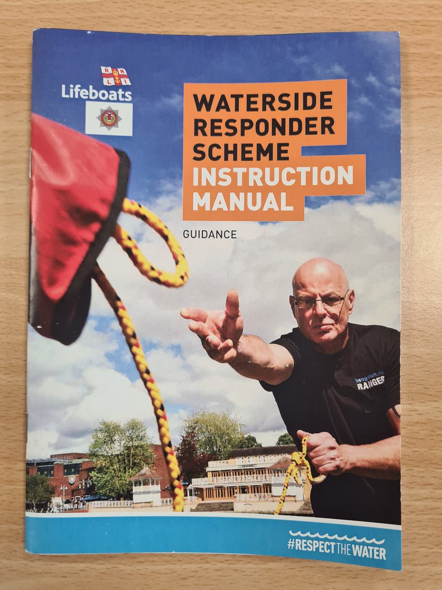 DGfire_safety's tweet photo. D&amp;G CAT provided Throw line Training for businesses on the Whitesands  Dumfries in support of Waterside Responder Scheme. @DumfriesLso @scotfire_DG @ScottIrving11 @WaterSafetyScot @ThomasKeay #RespectTheWater https://t.co/hJpllrDf1D
