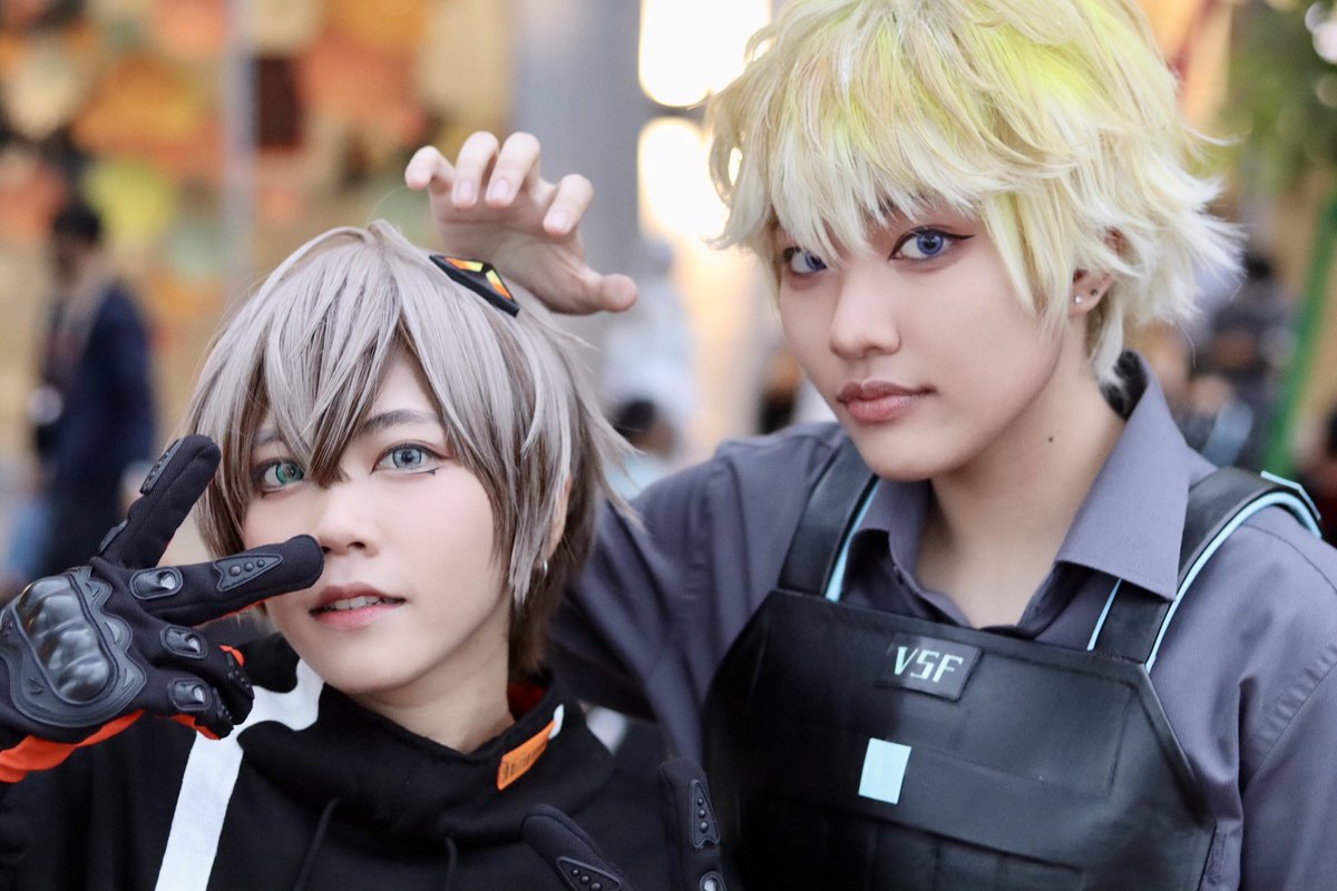 airy_ink's tweet photo. Nade~ nade~ 💛🧡

#SonnyBrisko #AlbanKnox #nijisanjicosplay #NOCTYX #Maruya33 https://t.co/pQXq0lWtkH