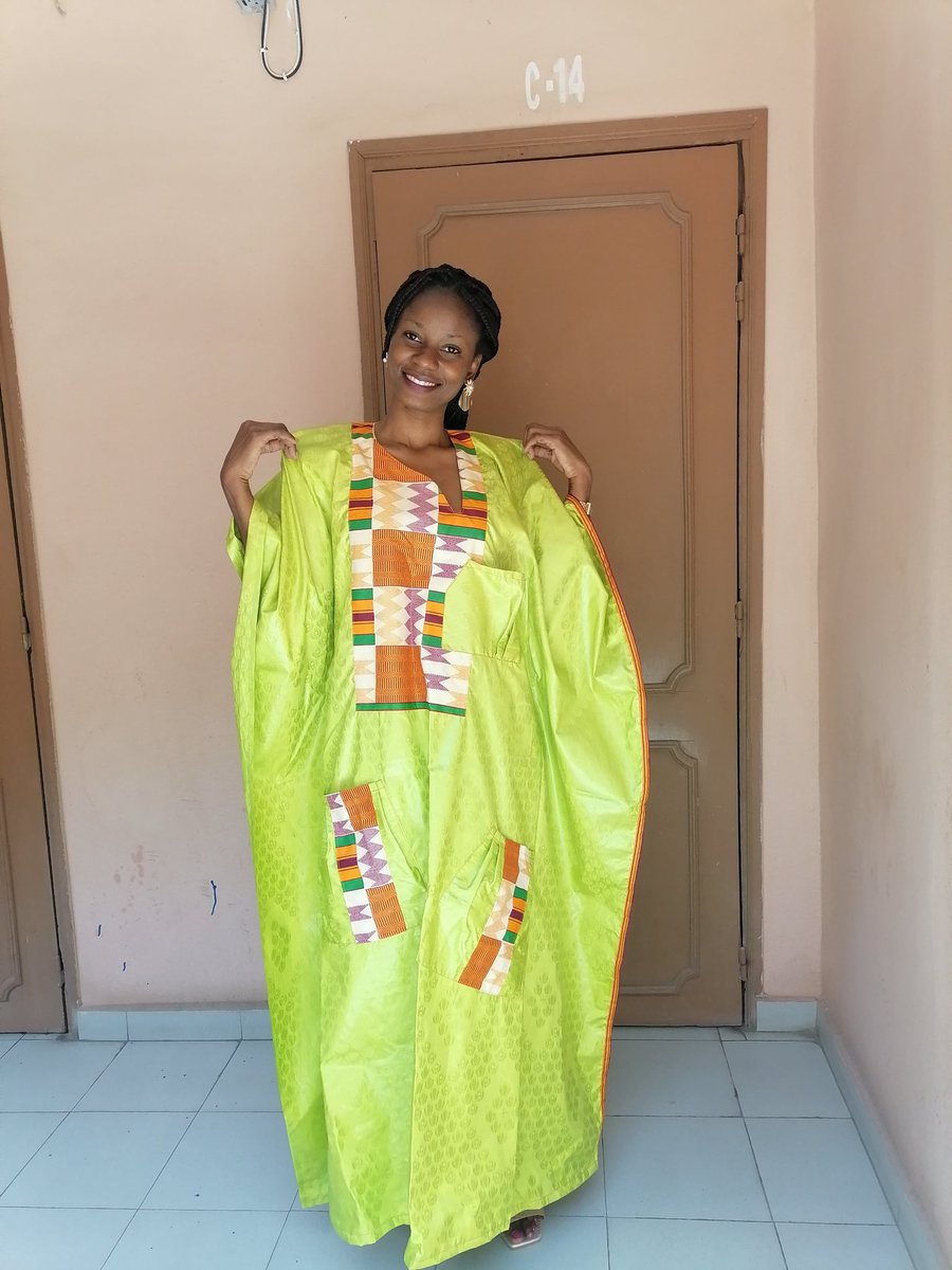k_yssama's tweet photo. Porter le grand boubou autrement.
La tabaski approche, passez vos commandes
+221 77 74 28 239
#KyssamaM #kebetu #kama #Dakar #teraanga #team221 https://t.co/ETK27bcET3