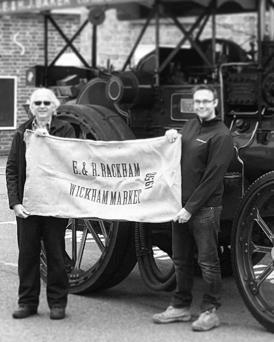 DebenMills's tweet image. Happy Father’s Day ❤️

#fivegenerations
#familyrunbusiness 
#137years 
#likefatherlikeson