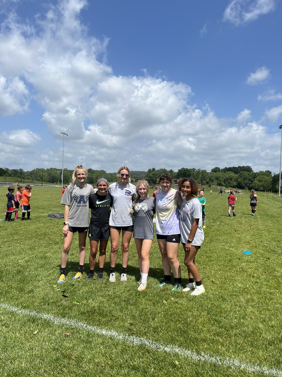 abingdonsoccer's tweet photo. Some great assistant coaches helping us out at camp last week on behalf of @SWVARushSoccer representing our women's team https://t.co/Xnhx9lZaMs