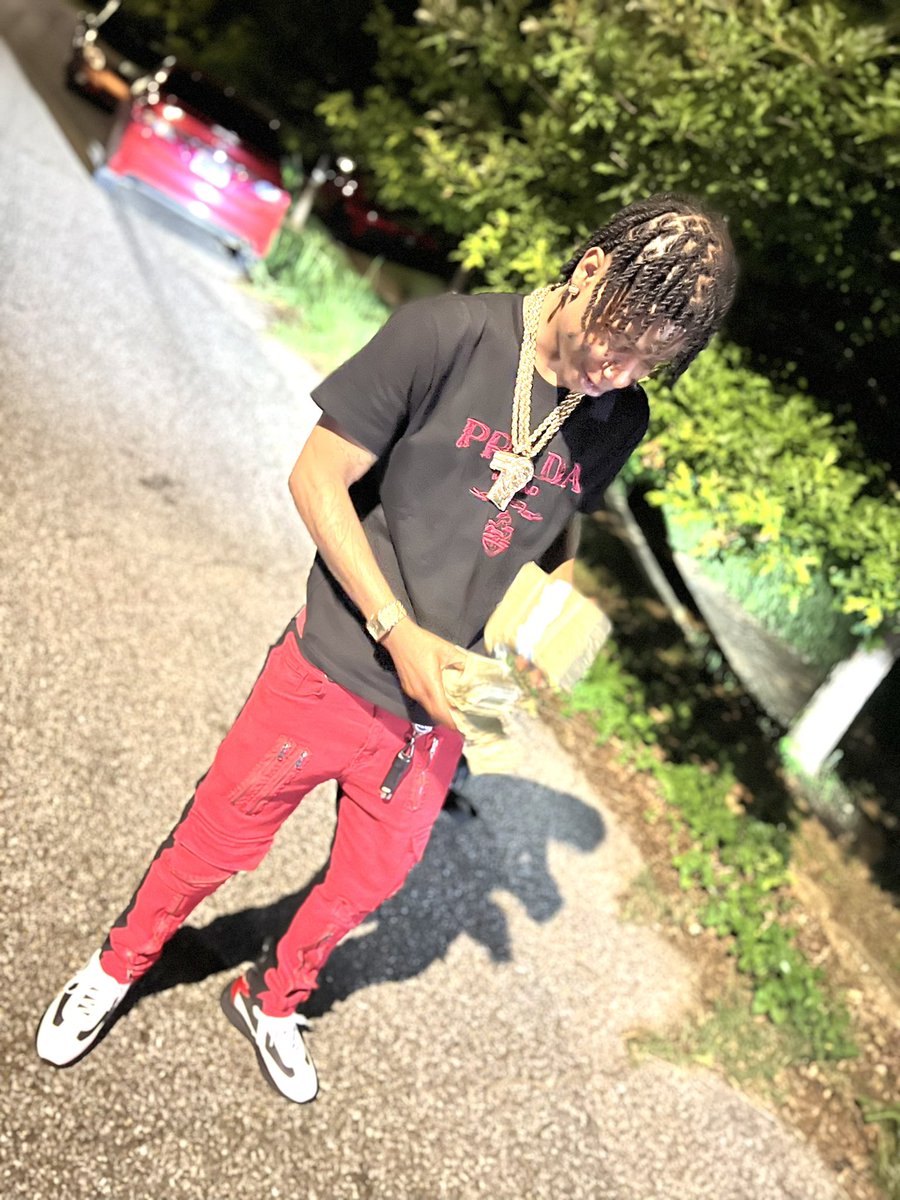 IAM_2LANE's tweet photo. Real Hitta , Trap Nigga , & A Bad Bitch Getta 🦅🖤🆑 … #LLBNB #LLMURK #LLCHOP #LLTB #LLDTR https://t.co/RHHm4viKdm