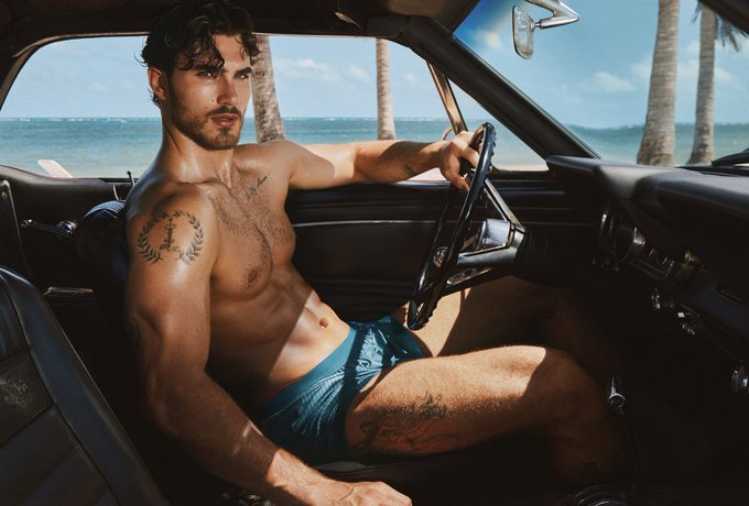 ain&rsquo;t got no kids, but you can still call me daddy 🤷🏽&zwj;♂️ #HappyFathersDay https://t.co/gMtneMHYuI<a href="/tag/happyfathersday"class="tags"><span>#happyfathersday</span></a>