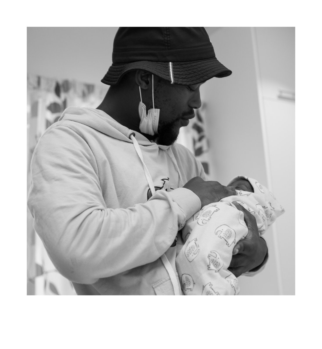fringa_linga's tweet photo. Happy Father's Day to me and all the stand up Dads out there. https://t.co/63oqLtYabj