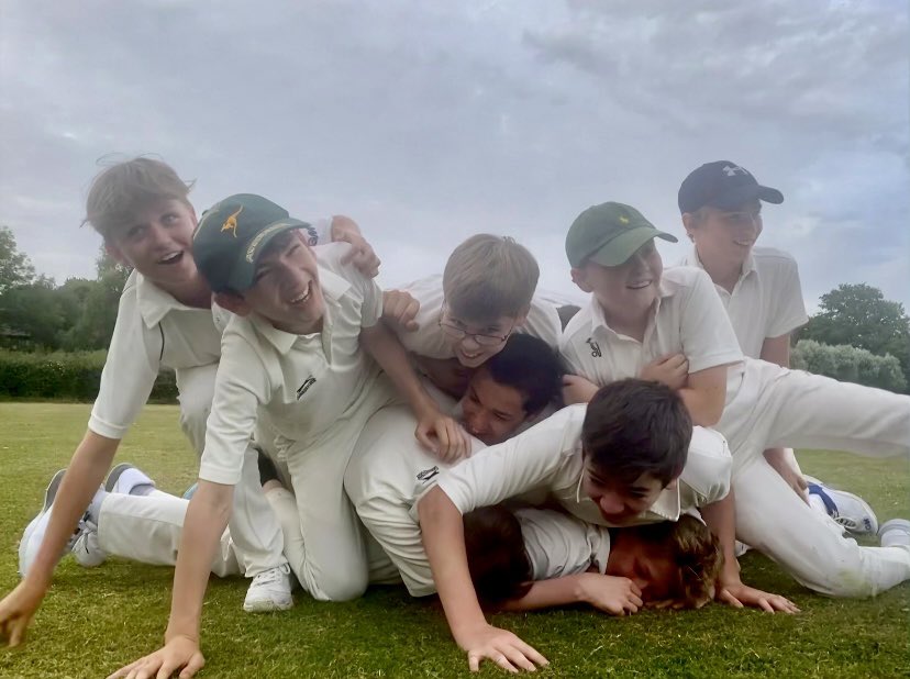 Another great team performance by our u13s. 👏👏 to Reuben on his hattrick of wickets, to George for a double wicket maiden &amp; Charlie M for a wicket maiden 🙌🙌 also to Harrison scoring his highest batting total (22*) and to Kaleb who once again retired at 30*