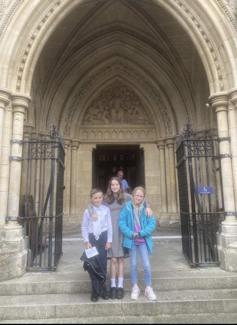 LeanneMPatrick's tweet photo. Wonderful service led by @JustinWelby  in Truro Cathedral yesterday. Such an honour for Aimee &amp; Matthew to read prayers in the service representing SMJ @DioTruro https://t.co/kOGOZm0d3o