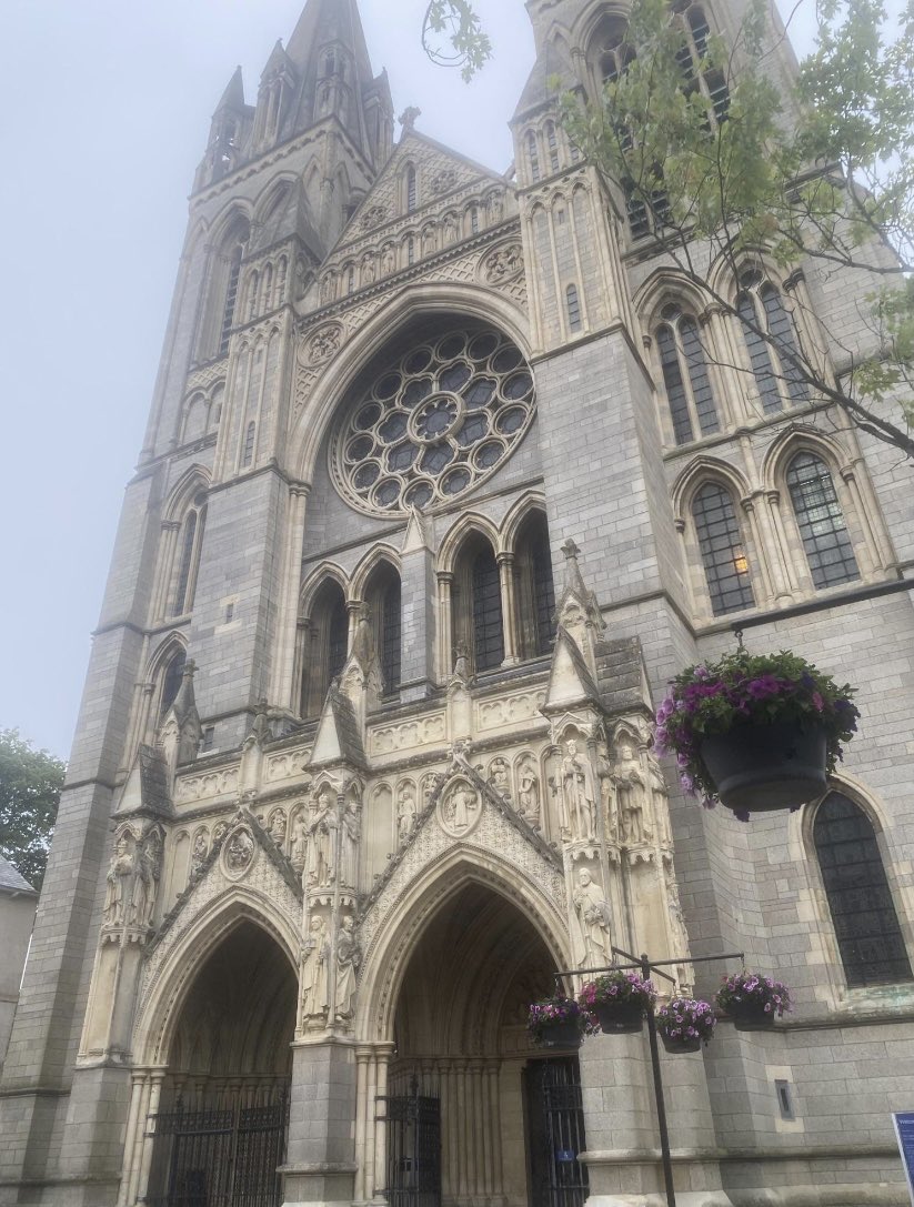 LeanneMPatrick's tweet photo. Wonderful service led by @JustinWelby  in Truro Cathedral yesterday. Such an honour for Aimee &amp; Matthew to read prayers in the service representing SMJ @DioTruro https://t.co/kOGOZm0d3o