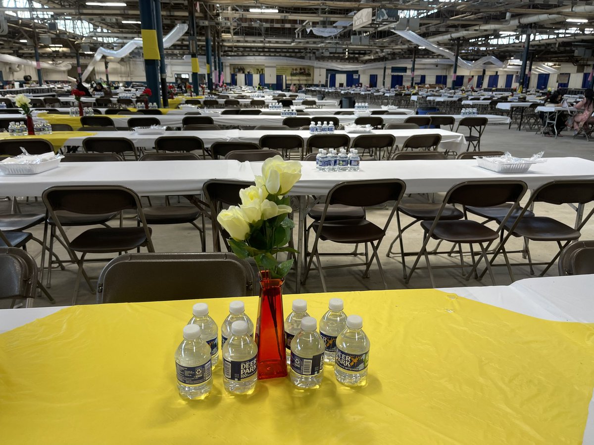 SadiaTheSadia's tweet photo. Three blessed days have come to an end. Khuda Hafiz Jalsa, thank you for the wonderful memories and great speeches. Thank you to all the wonderful volunteers, May Allah bless you all. Looking forward to Jalsa Salana 2023!#JalsaUSA @USAJalsa https://t.co/kzflvRtasF