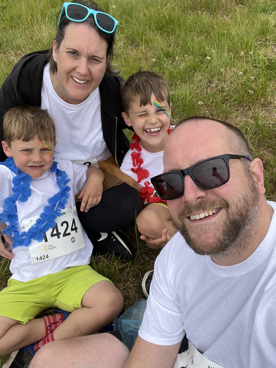 rachellordy's tweet photo. We had a great time doing the @CHSW 5km rainbow run at Escot today! The weather was kind and the kids smashed it! Thank you to everyone that sponsored us! ππ #CHSWRainbow https://t.co/YSu90yo2tw