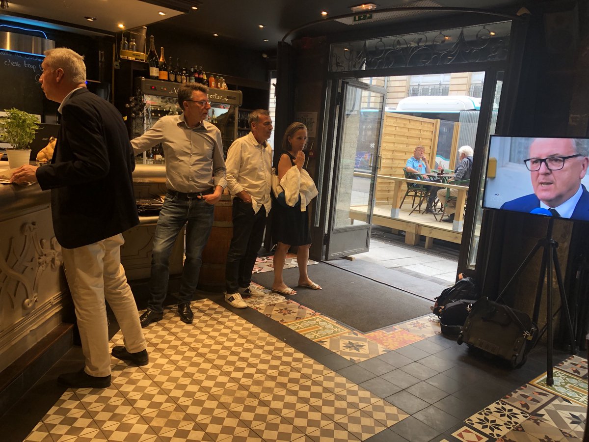 fabienneOF's tweet photo. « Je pense qu’on a perdu sur la 8e circonscription d’Ille-et-Vilaine qui oppose Florent Bachelier ( LREM Ensemble)  à Mickaël Bouloux ( PS , Nupes) estime Serge Decressard, directeur de campagne LREM. https://t.co/ywMXvpBKE6
