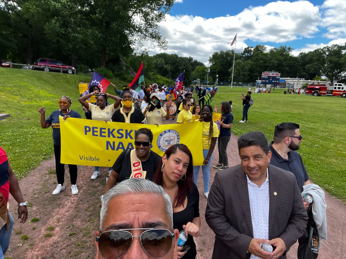ColinSmithNY's tweet photo. Juneteenth is personal to me because my family is from Texas. In fact, my great-grandfather Arch Smith was a 15 year-old slave living in East Texas (near Marshall) on June 19, 1865. Today we honor Juneteenth with a ceremony in Peekskill! #colin4assembly #juneteenth #peekskill https://t.co/sgiVXuSOS5